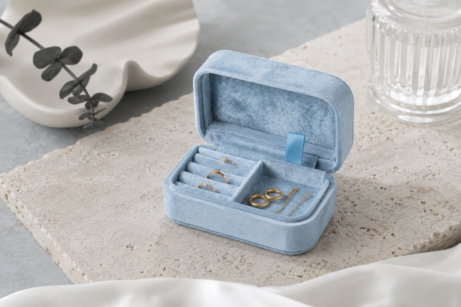 Boîte à Bijoux Velours Compacte – Rangement Voyage Bagues, Boucles & Collier 2