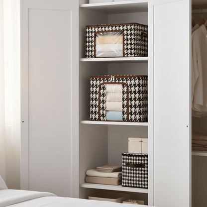 Boîte beige pied-de-poule sur étagère