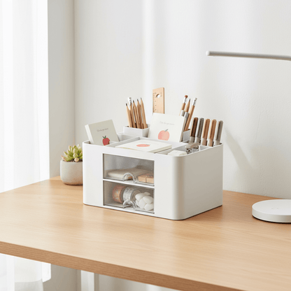 Organisateur blanc sur bureau