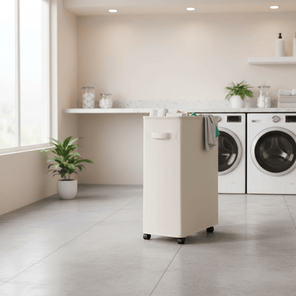 Panier linge Oxford beige sur roulettes en déplacement