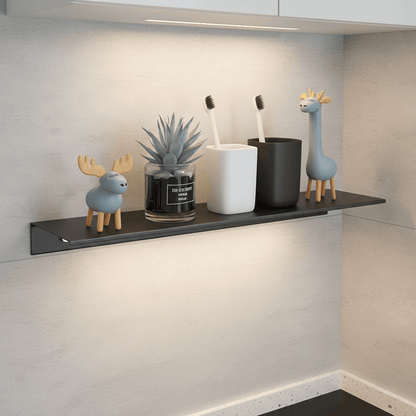 Rangement mural noir pour épices